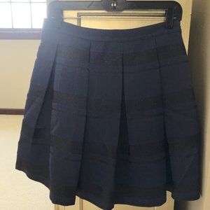 Vineyard Vines Navy Blue Skirt Size 4